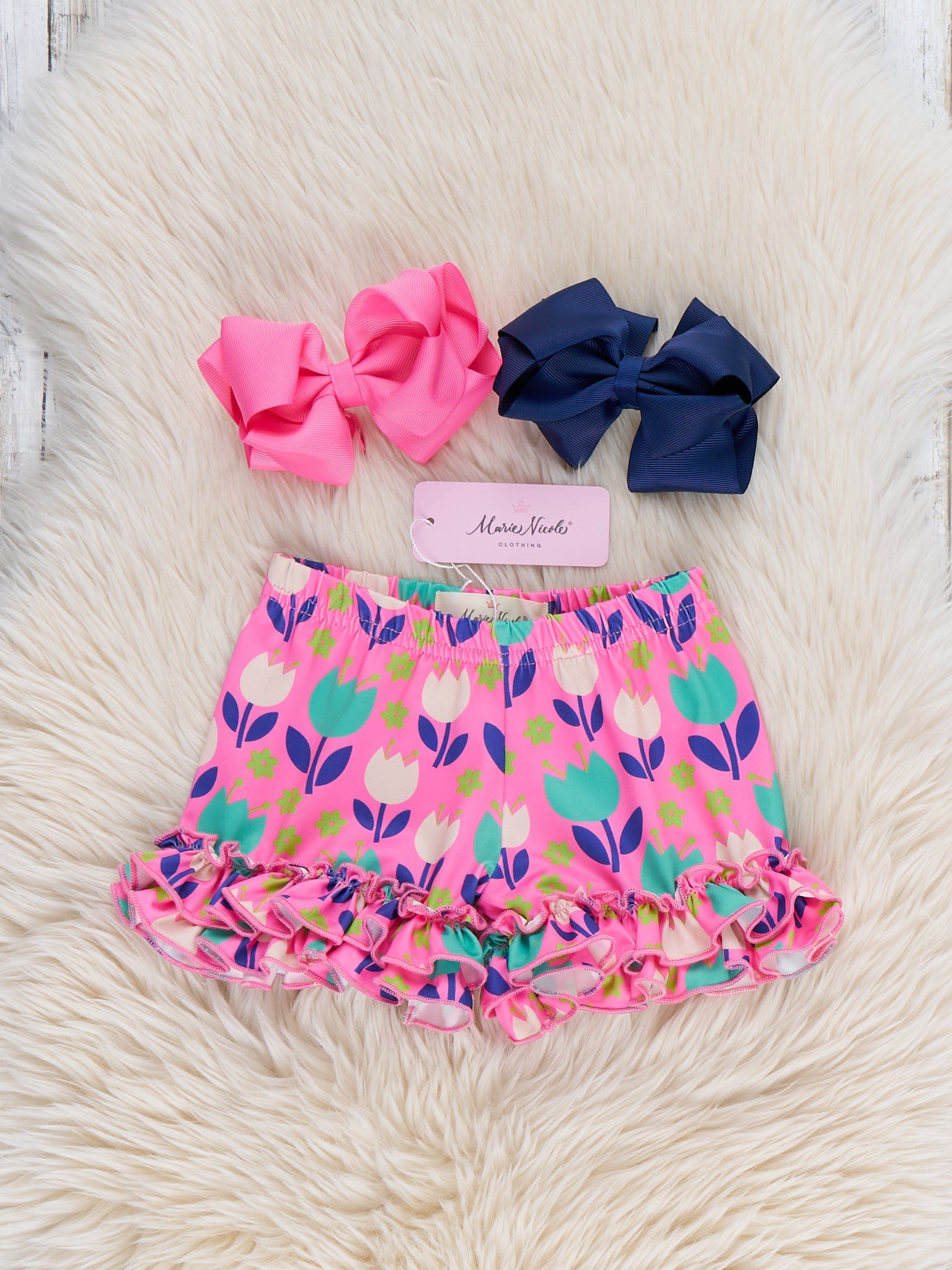 Ruffle Hem Shorts in Tulips Floral Print