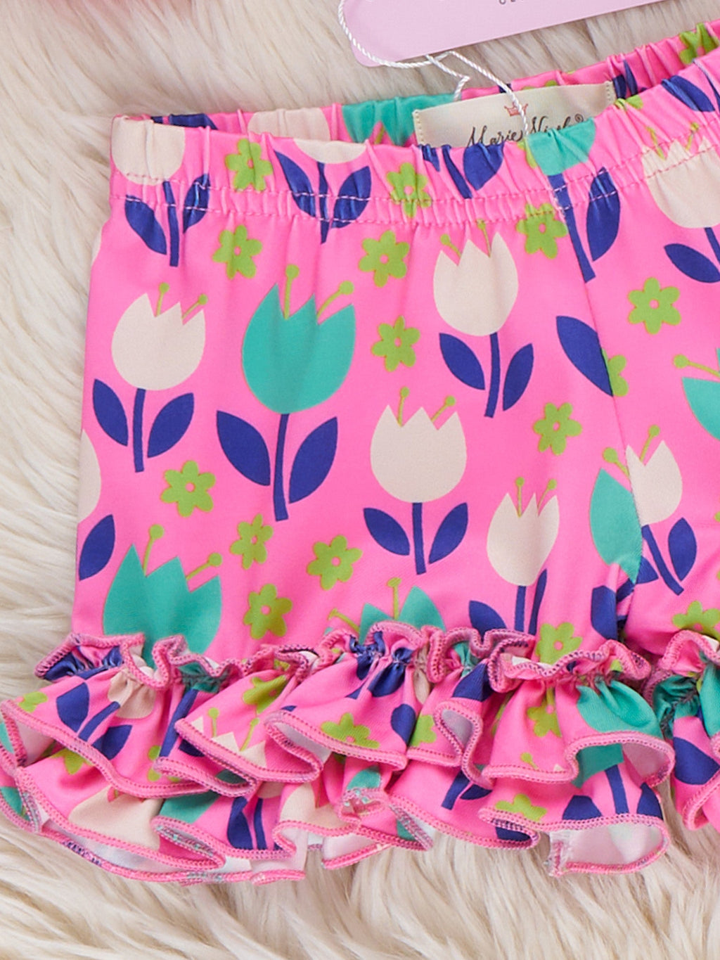 Ruffle Hem Shorts in Tulips Floral Print